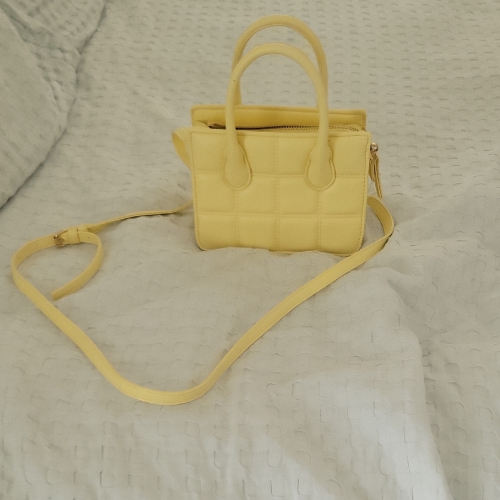 Forever 21 Yellow Quilted Mini Bag